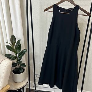 Classic - Fit & Flare Sleeveless Black Dress - Banana Republic